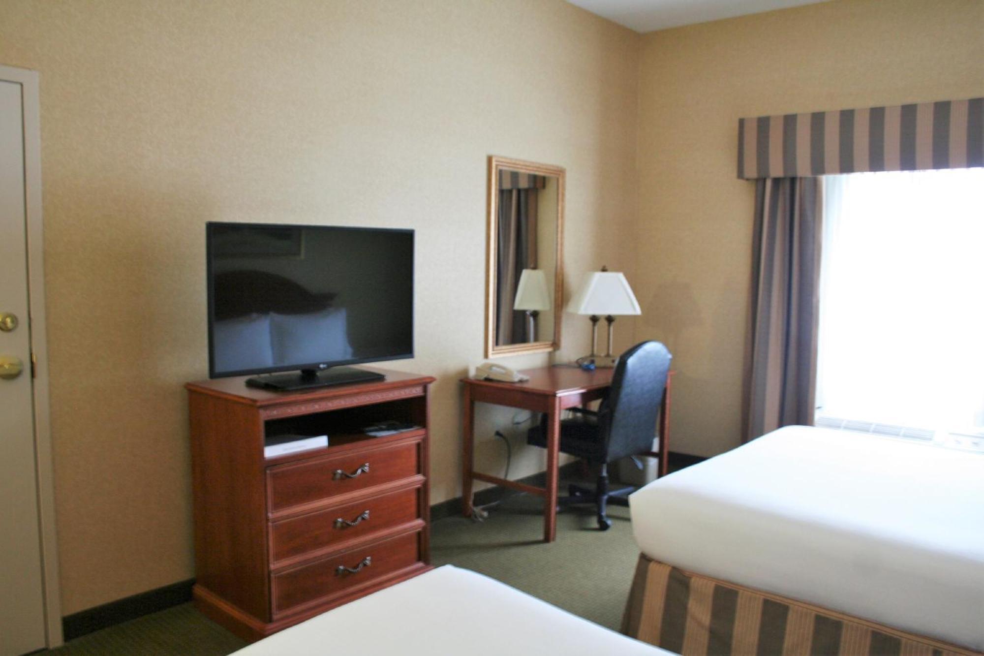 Holiday Inn Express Hotel & Suites Drums-Hazelton By Ihg Zewnętrze zdjęcie