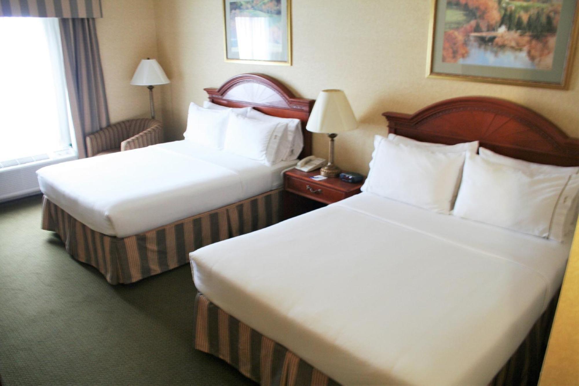 Holiday Inn Express Hotel & Suites Drums-Hazelton By Ihg Zewnętrze zdjęcie
