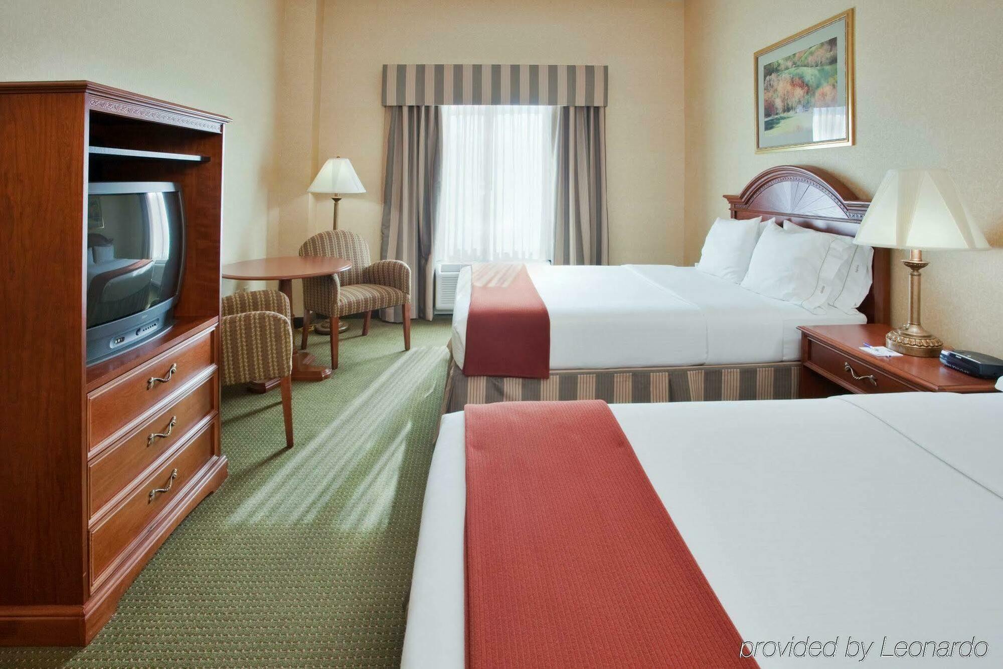 Holiday Inn Express Hotel & Suites Drums-Hazelton By Ihg Pokój zdjęcie